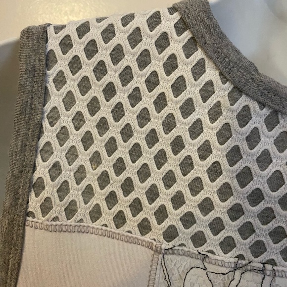 Dolcezza Tunic Minidress Sleeveless Lace Accent White Gray Size XS - Picture 8 of 11